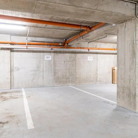 Brand New One Bedroom #54 In Brand New Building With Free Parking Prague