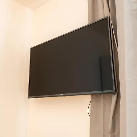 Brand New One Bedroom #54 In Brand New Building With Free Parking * Prague