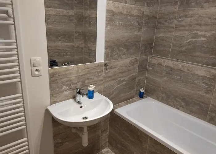 Brand New One Bedroom #54 In Brand New Building With Free Parking * Prague